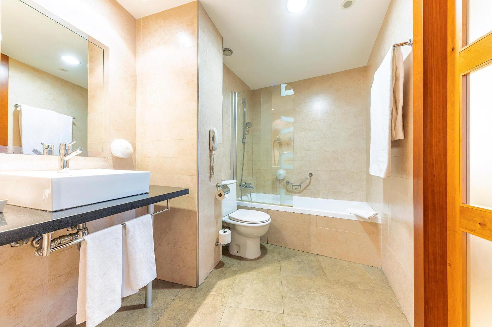 Port Azafata Valencia Hotel Manises Ngoại thất bức ảnh