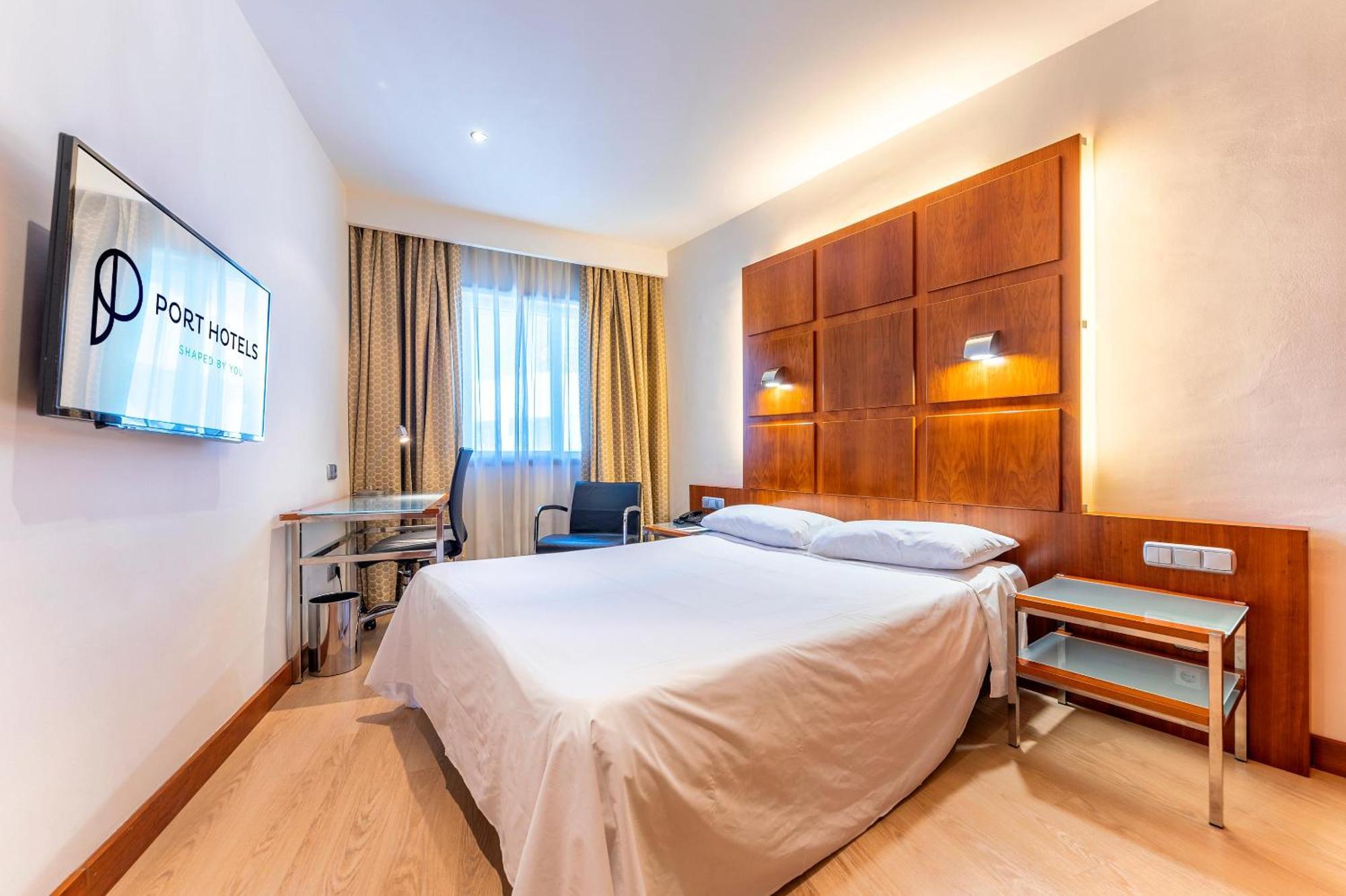 Port Azafata Valencia Hotel Manises Ngoại thất bức ảnh
