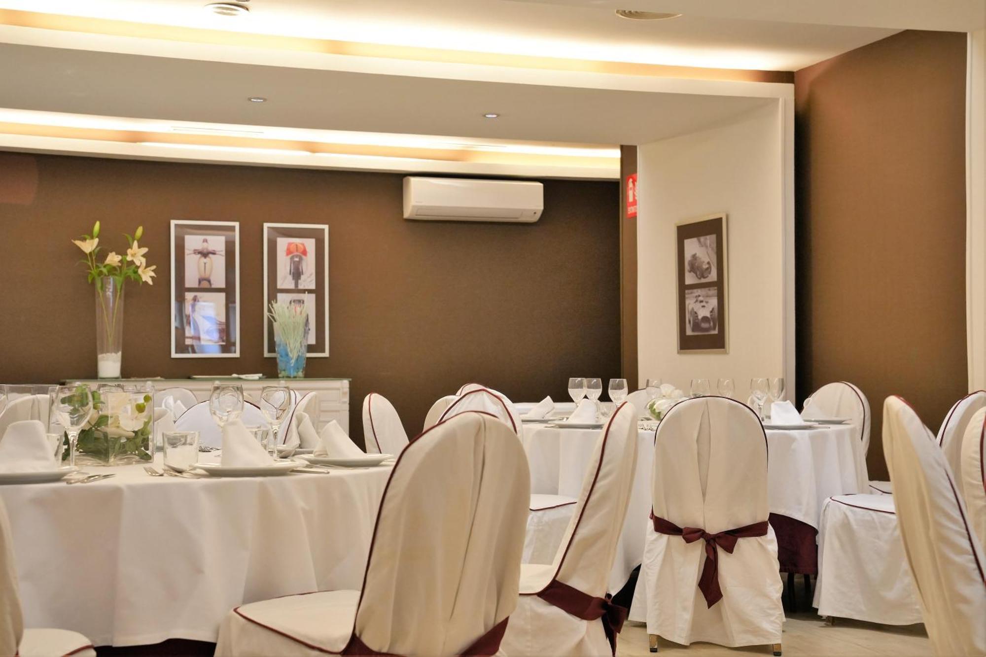 Port Azafata Valencia Hotel Manises Ngoại thất bức ảnh
