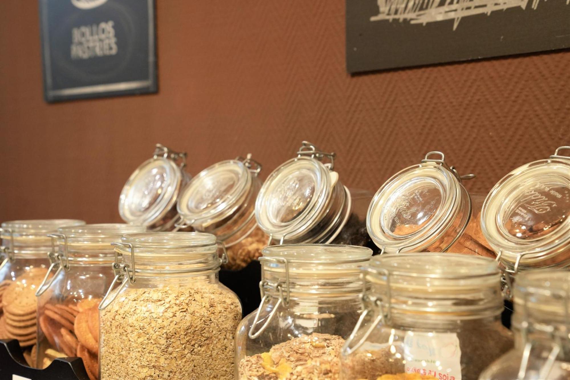 Port Azafata Valencia Hotel Manises Ngoại thất bức ảnh